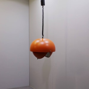 SPAGE AGE DINING TABLE Lamp - Stilnovo - Stillux - Arteluce - Italy