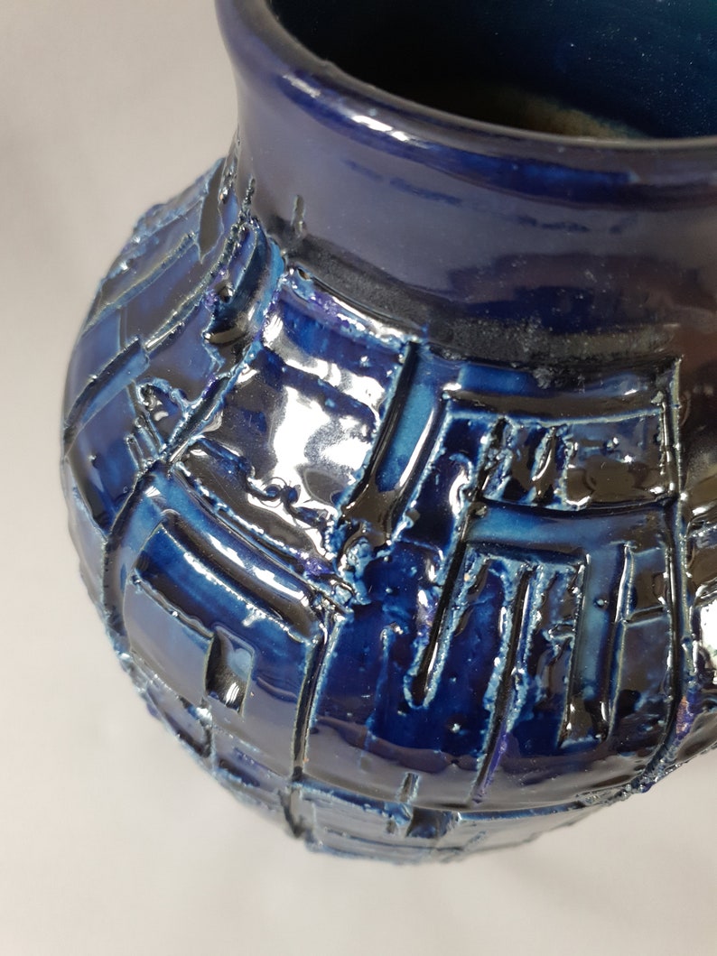 Einzigartige Marineblaue Bitossi Vase mit Abstrakten Ritzdekor Italy 60iger Jahre Bild 8