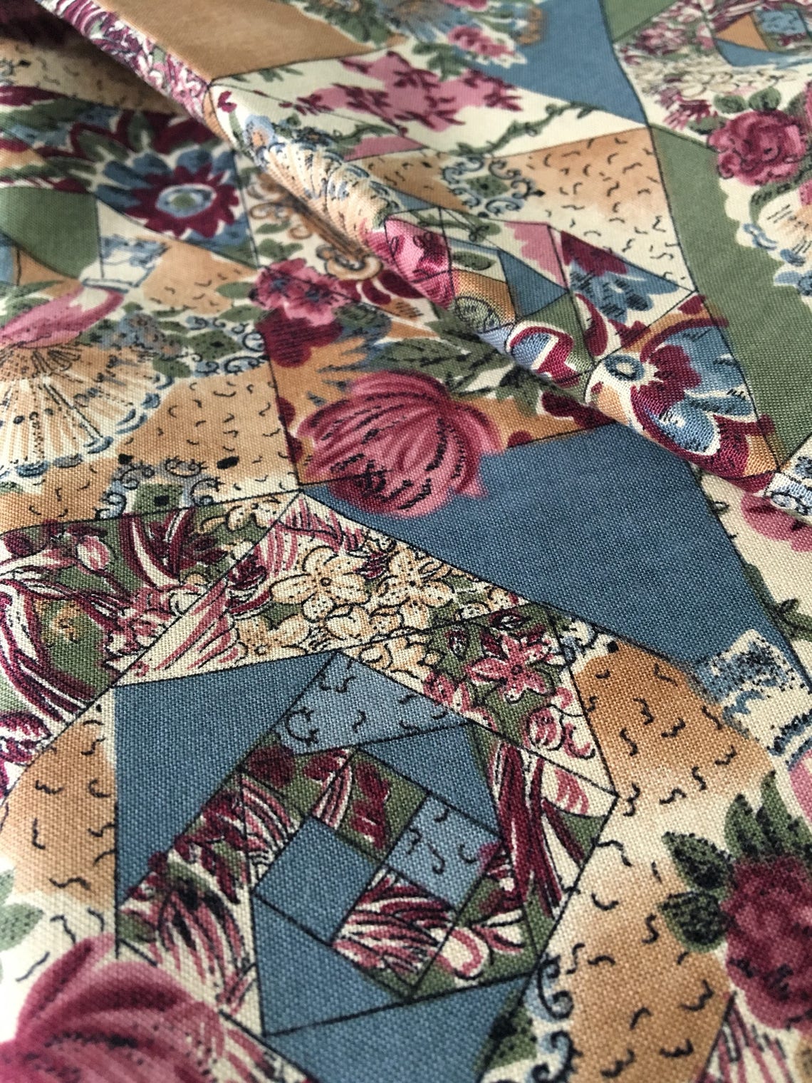 Victorian Cotton Fabric Hoffman International Fabric 1 Yard Etsy
