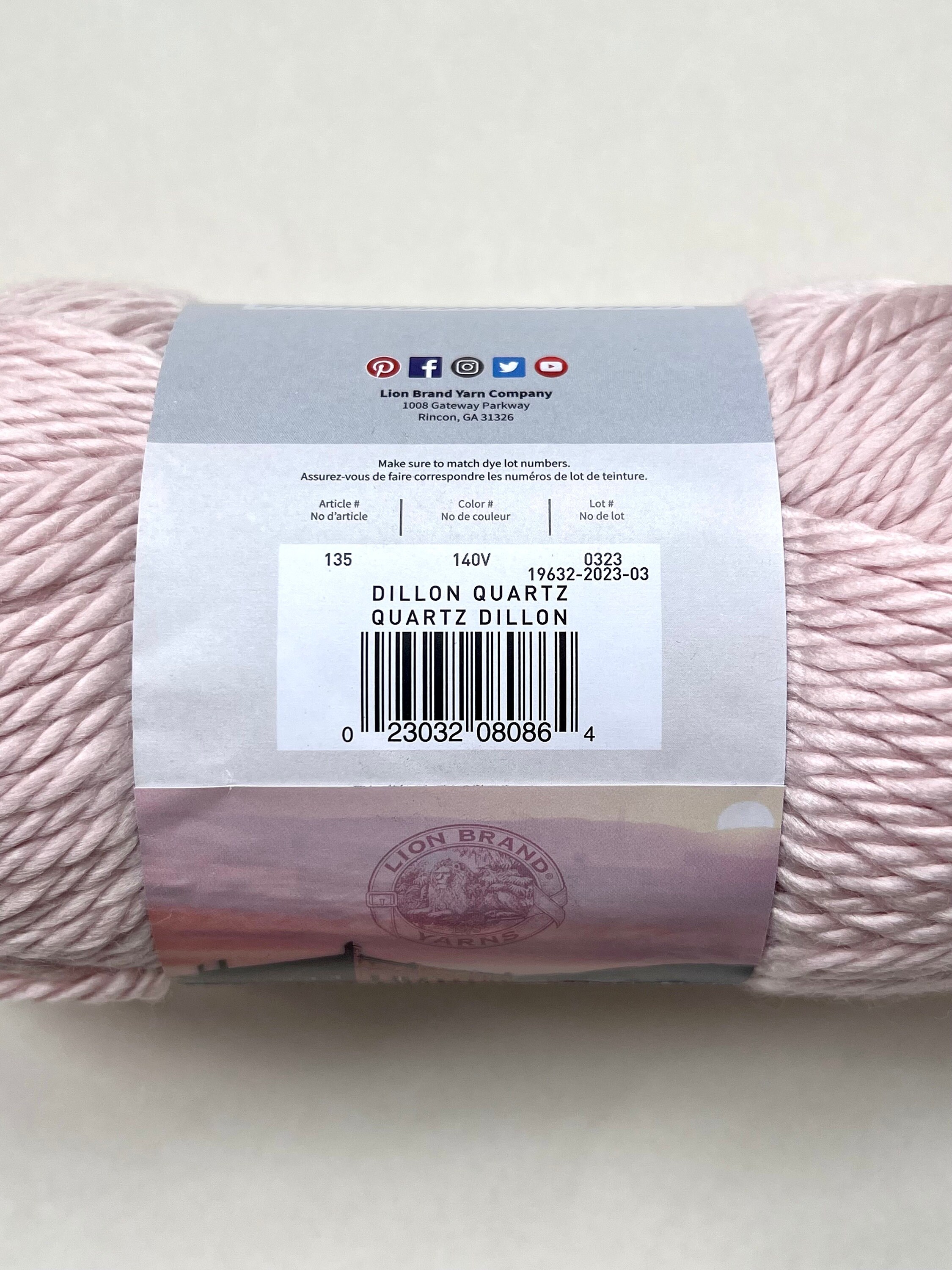 Lion Brand Hometown Yarn Honolulu Pink Super Chunky 100% Acrylic Made in  USA Free Shipping -  Hong Kong