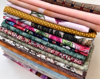 Vintage Floral Cotton Fabric Bundle: Quilting Fat Eighths, 20 Prints