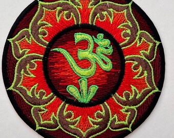 Psychedelic Ohm Embroidered Patch: Hindu Yoga Iron-On Applique