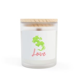 Humorous &#39;Love Stinks&#39; Scented Soy Wax Candle - Perfect Gift for Breakups or Anti-Valentine&#39;s Day