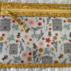 Honey Bee Project Bag