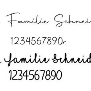 Schriftauswahltabelle für Türschild Familie aus Schiefer mit Namen und Figuren auf Fahrrad personalisiert.