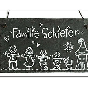 Türschild Familie aus Schiefer mit Namen personalisiert. Wetterfestes Schieferschild mit Figuren. Namensschild, Haustürschild, Familienschild, Willkommensschild, Eingangsschild handbemalt. Individuelles Einzugsgeschenk oder Hochzeitsgeschenk.