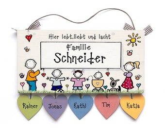 personalisiertes Türschild aus Holz | Namensschild Familie | Haustürschild mit Namen | Familienschild | Holzschild | Familientürschild Herz