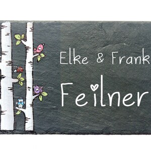 Türschild Familie aus Schiefer personalisiert mit Namen. Wetterfestes Schieferschild, Namensschild Birkenstamm. Haustürschild, Familienschild, Willkommensschild handbemalt. Geschenk Hochzeit, Geburt, Umzug, Einzug, Geburtstag, Weihnachtsgeschenk.