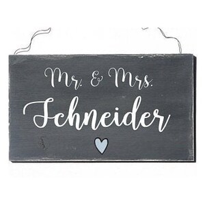 Türschild Familie aus Holz mit Namen personalisiert. Holzschild, Familienschild handbemalt, Haustürschild, Holztürschild für Zuhause. Willkommensschild mit Aufhängekordel. Geschenk zu Hochzeit, Geburt, Umzug, Einzug, Muttertag, Weihnachten.