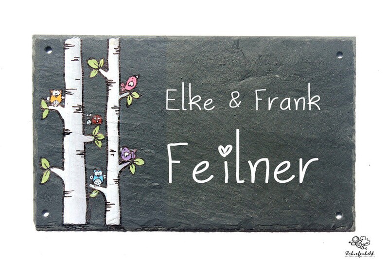 Türschild Familie aus Schiefer personalisiert mit Namen. Wetterfestes Schieferschild, Namensschild Birkenstamm. Haustürschild, Familienschild, Willkommensschild handbemalt. Geschenk Hochzeit, Geburt, Umzug, Einzug, Geburtstag, Weihnachtsgeschenk.