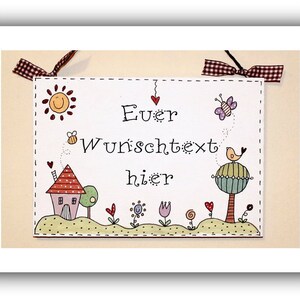 Türschild Familie aus Holz mit Name personalisiert. Holzschild mit Aufhängekordel für die Haustür. Ausgefallenes Geschenk zum Einzug, Umzug, Geburtstag, Valentinstag, Muttertag, Vatertag. Familienschild, Haustürschild für das Zuhause.