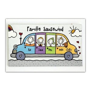 Türschild Familie aus Holz mit Namen personalisiert. Holzschild mit Figuren in Auto, Familienschild handbemalt, Haustürschild mit Aufhängekordel. Holztürschild, Namensschild für Zuhause. Geschenk zu Hochzeit, Geburt, Umzug, Einzug, Weihnachten.