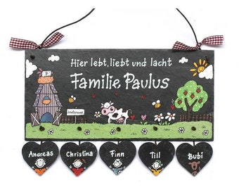 personalisiertes Geschenk für die ganze Familie, Türschild aus Schiefer, wetterfestes Schieferschild Bauernhof mit Namen, Figuren und Kuh