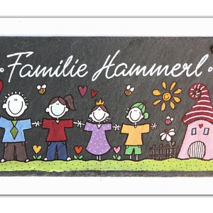 Türschild Familie aus Schiefer personalisiert mit Name. Wetterfestes Schieferschild, Namensschild mit Figuren. Haustürschild, Familienschild, Willkommensschild handbemalt. Geschenk Hochzeit, Geburt, Umzug, Einzug, Geburtstag, Weihnachtsgeschenk.