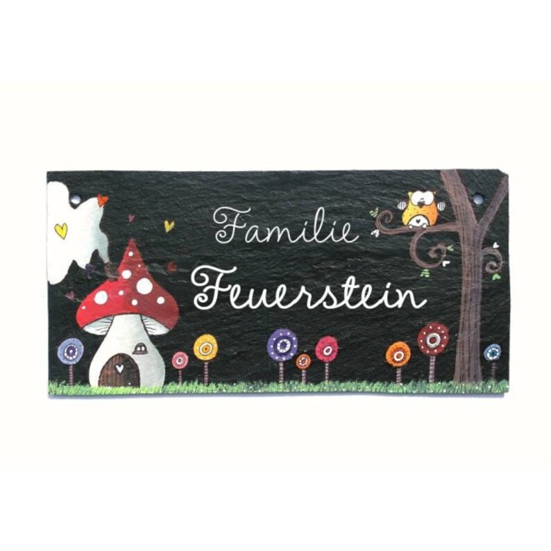 Türschild Familie aus Schiefer personalisiert mit Namen. Wetterfestes Schieferschild mit Pilzhaus und Eule. Namensschild, Haustürschild, Familienschild handbemalt. Geschenk Hochzeit, Geburt, Umzug, Einzug, Geburtstag, Weihnachtsgeschenk.