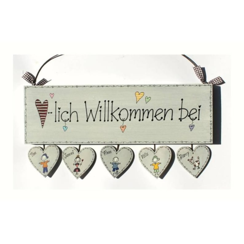 Türschild Familie aus Holz mit Name personalisiert. Holzschild mit Aufhängekordel für die Haustür. Ausgefallenes Hochzeitsgeschenk, Geschenk zum Einzug,  Geburtstag, Valentinstag, Muttertag. Familienschild, Haustürschild für das Zuhause.