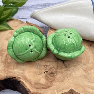 Cabbage Salt and Pepper Shakers Set Vintage light green garden tiered tray farmhouse decor summer theme kitchen gardening gift