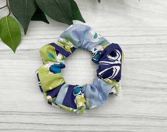 Tye dye Large scrunchies hair tie, Add a Pop of Color: Stylish and Comfortable Large Colorful Scrunchie, hair accessories