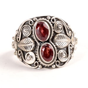 AAA+ Quality Red Garnet Gemstone Ring, 925 Sterling Silver Ring, Antique Silver Garnet Ring, Garnet Silver Ring , Women Ring , Gift For Her