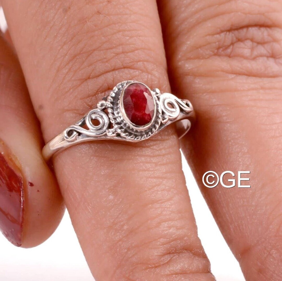 Ruby Ring, Ruby Handmade Oval Gemstone Ring, Minimalist Ring, 925