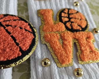 バスケットボールチャーム スラウチソックス：ホワイトニットコットンブレンド、サイズ9～11