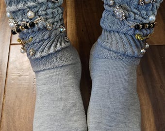 Junk Socks Charm Slouch Socks: Gray Knitted Cotton Blend, Size 9-11