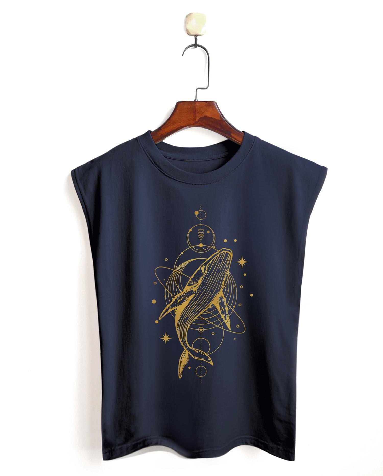 Whale Shirt Whale graphic Muscle tank muscle cropped tank sleeveless shirt women