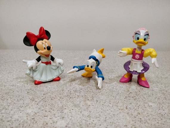 disney minnie mouse figures