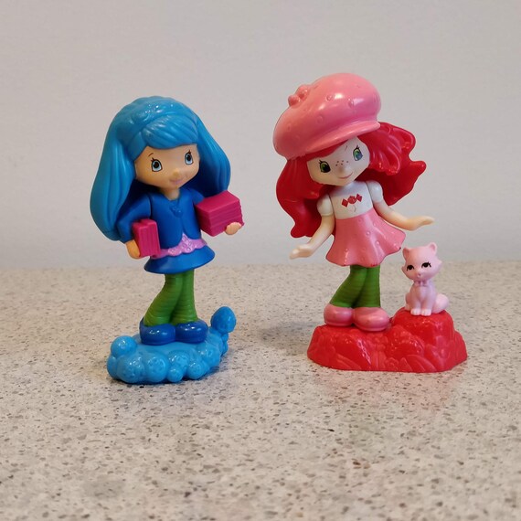 strawberry shortcake action figures