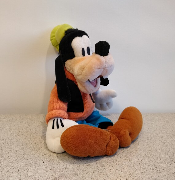 goofy doll