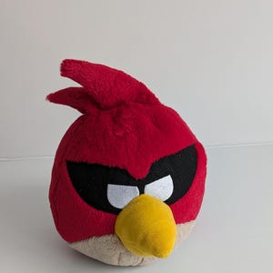 Collectible Angry Birds Plush Red Stuffed Bird Animal 6 inch Tall/ Angry Bird Red Plush Toy