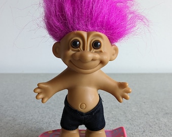Purple Hair WINKING Troll On Skateboard/Collectible Rare Troll Purple Hair Skate 5"