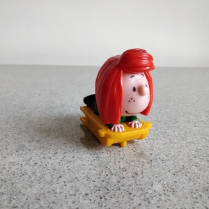 Vintage Peppermint Patty Snoopy Peanuts Collectible Plastic Figure/ Peppermint Patty Snoopy Peanuts Plastic Cake Topper