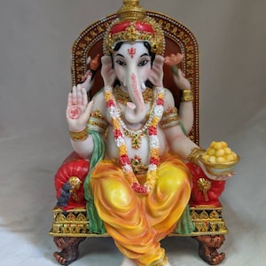 L107 Ganesh on Throne 10&quot; Ganesh Asana