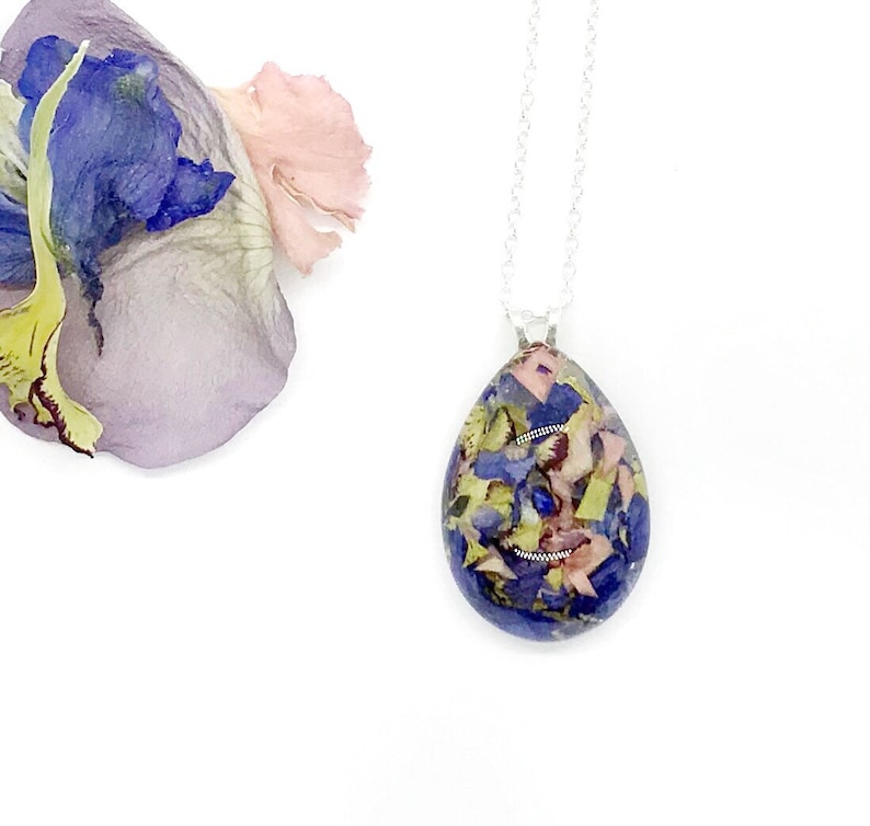 Memorial Flower Petal Jewelry / Teardrop Crystal Clear Resin Etsy