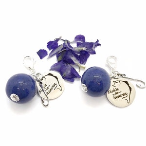 Memorial and keepsake flower petal jewelry / clip charm / 116