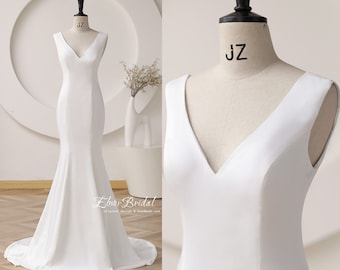 Strand Minimalist Mermaid Brautkleider 2023,handgefertigte V-Ausschnitt Button Back Brautkleid,Elegante Sweep Zug Open Back Braut Brautkleider