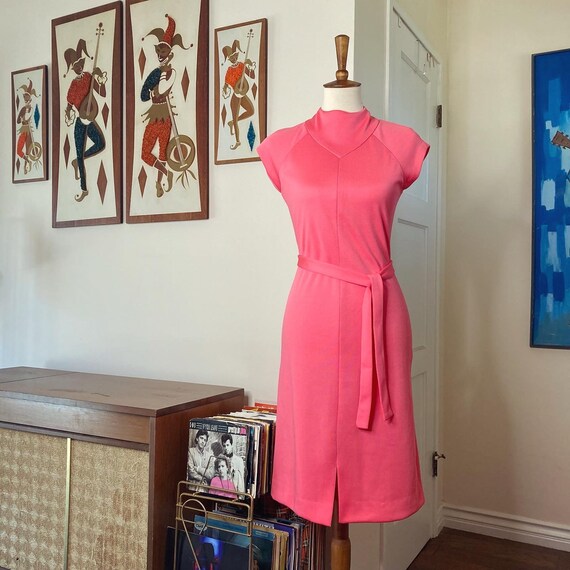 Vintage 1960s bubblegum pink KIMBERLY sleeveless … - image 1