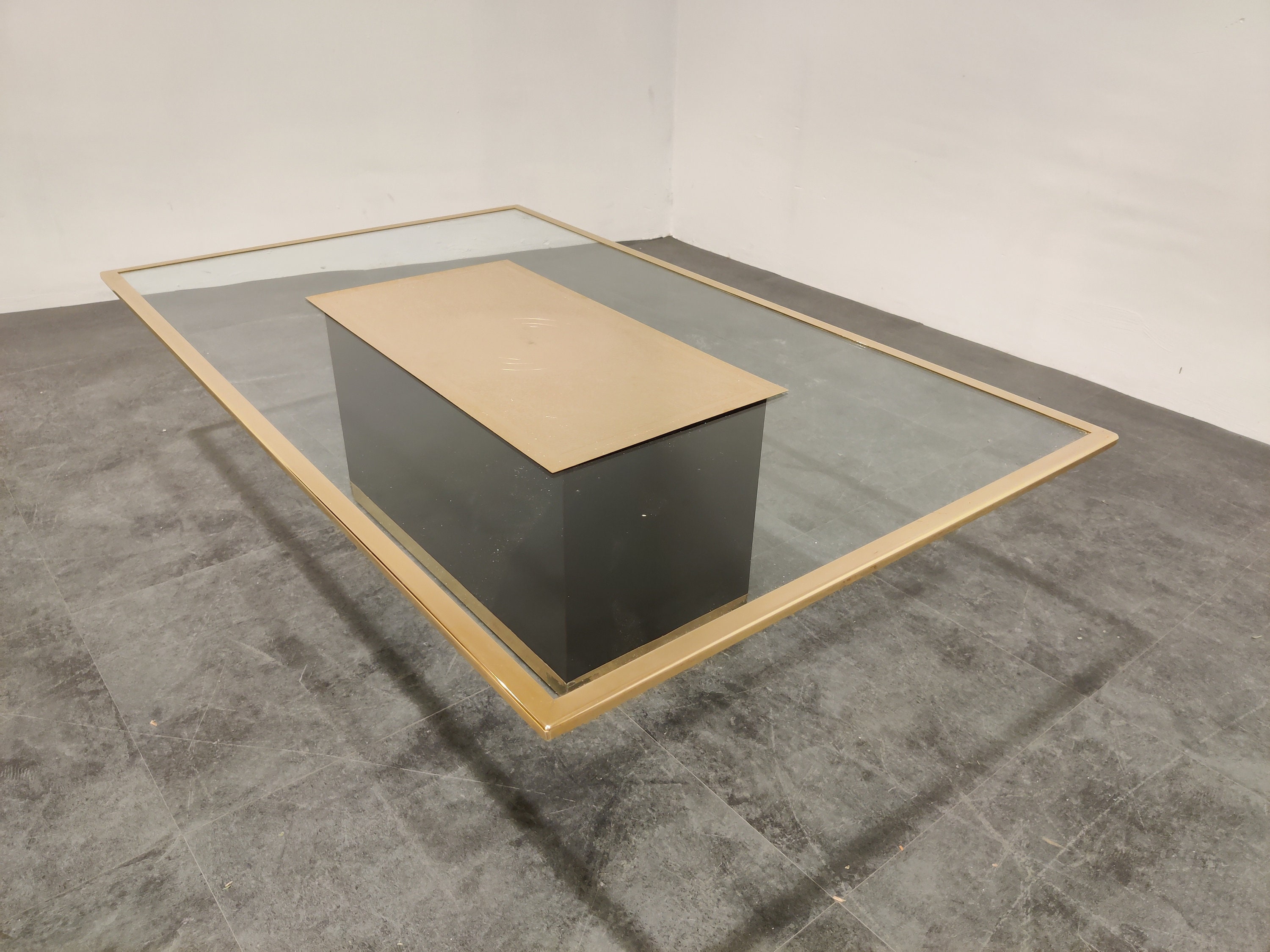 table Basse En Laiton