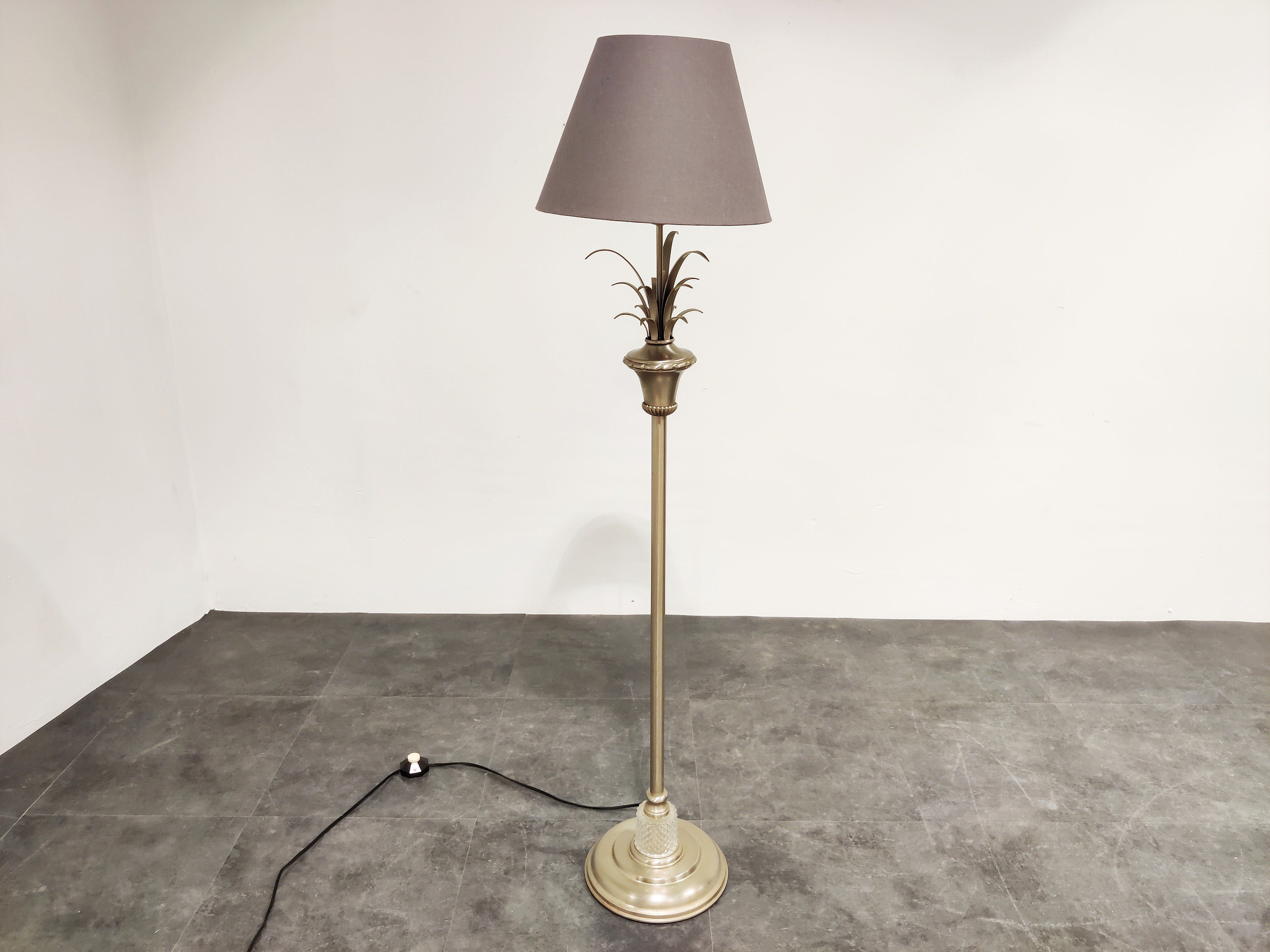 Vintage Pineapple Leaf Floorlamp 1970s Vintage Floor Lamp