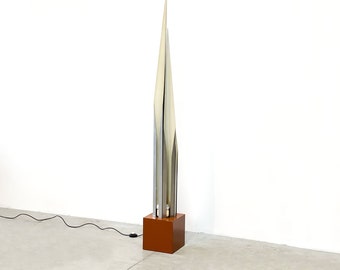 Luminária de chão escultural italiana, década de 1970 - luminária de chão italiana modernista - luminária de chão de design vintage - luminária de chão italiana grande