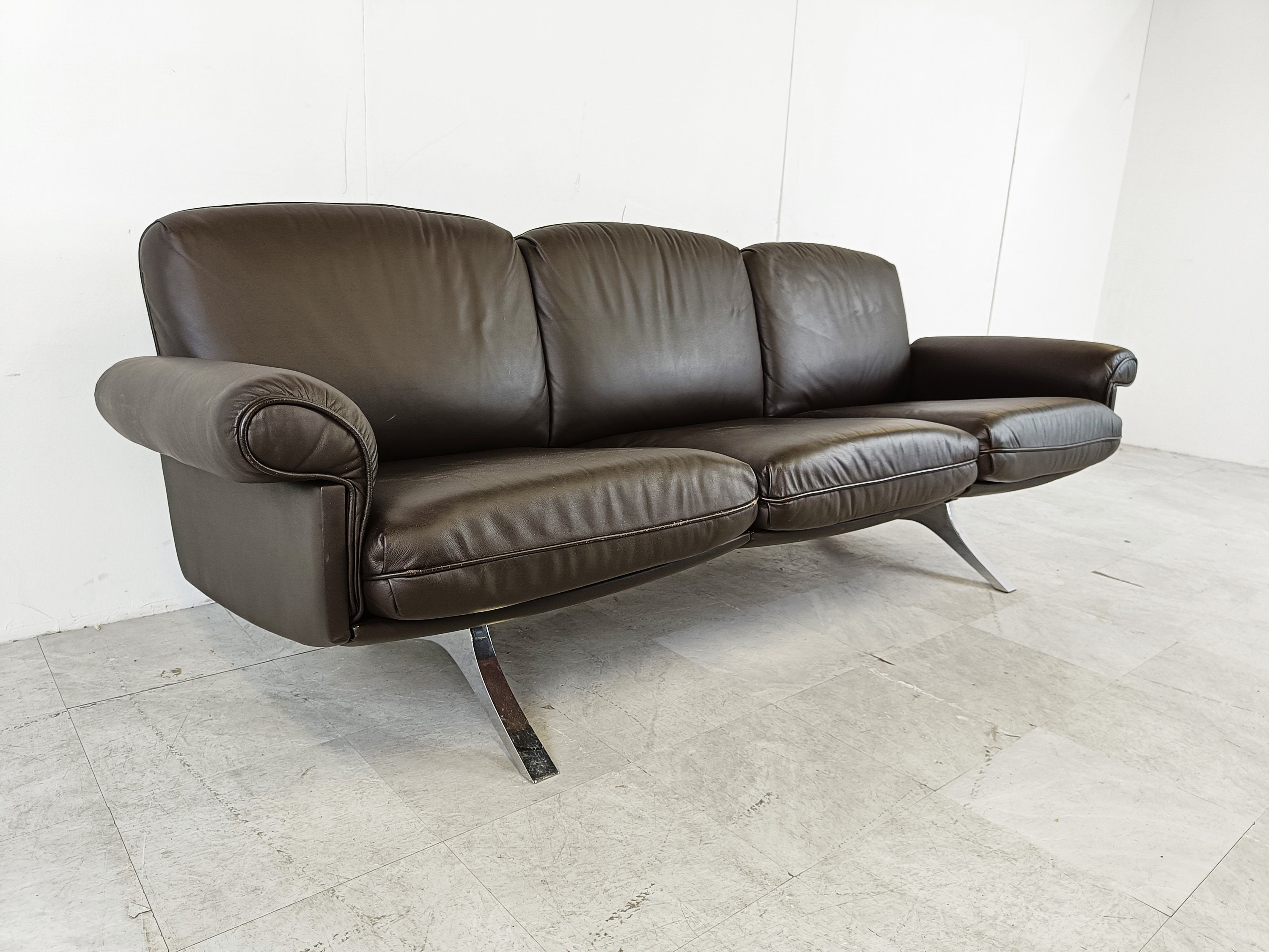 Canapé De Sede Ds31 En Cuir Marron, Années 1970 - Canapé Moderne Du Milieu Siècle Vintage Design