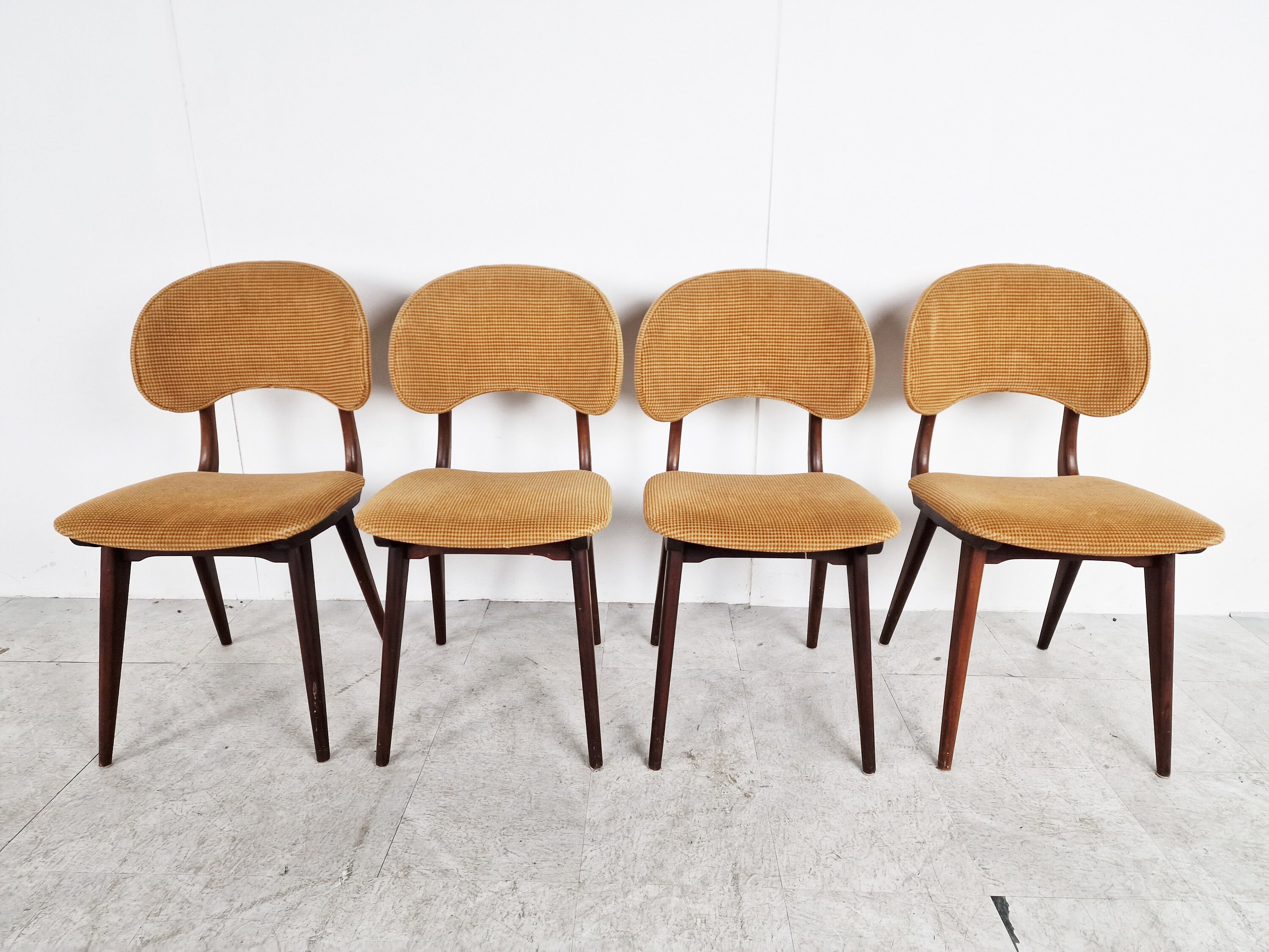 Ensemble De 4 chaises