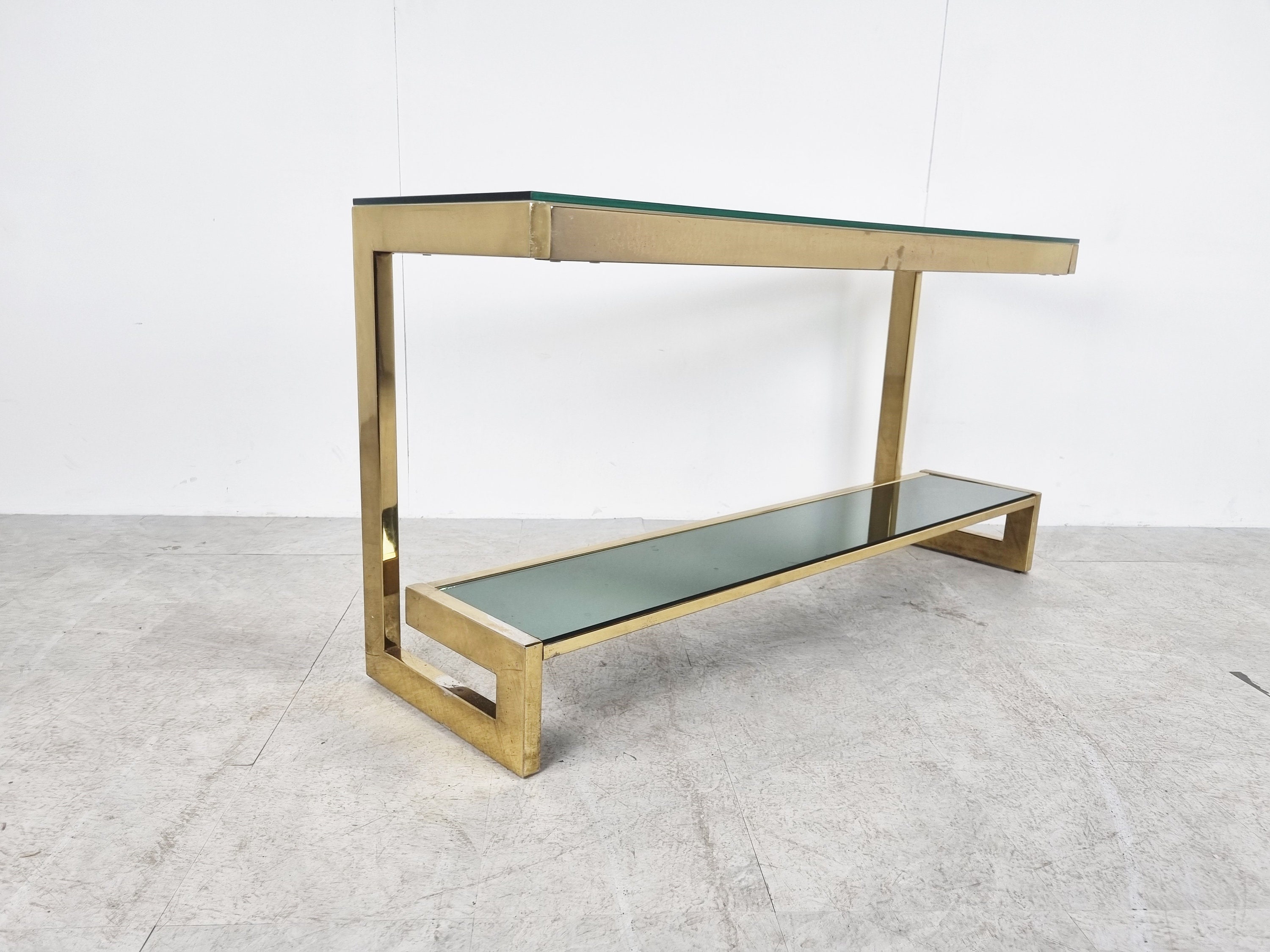 Low glass clearance console table