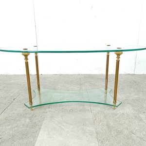 Neoklassischer Couchtisch aus Messing und Glas, 1970er Jahre - Vintage Couchtisch aus Messing