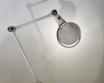 Mid century articulated wall or desk lamp, 1960s - vintage french articulated task lamp - vintage hospital lamp - industrial desk lamp