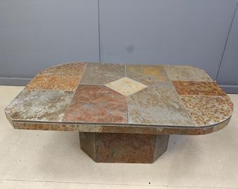 Mesa de centro brutalista de pizarra, década de 1980 - mesa de centro brutalista - mesa de centro de diseño - mesa de metal y piedra - mesa de centro Kingma