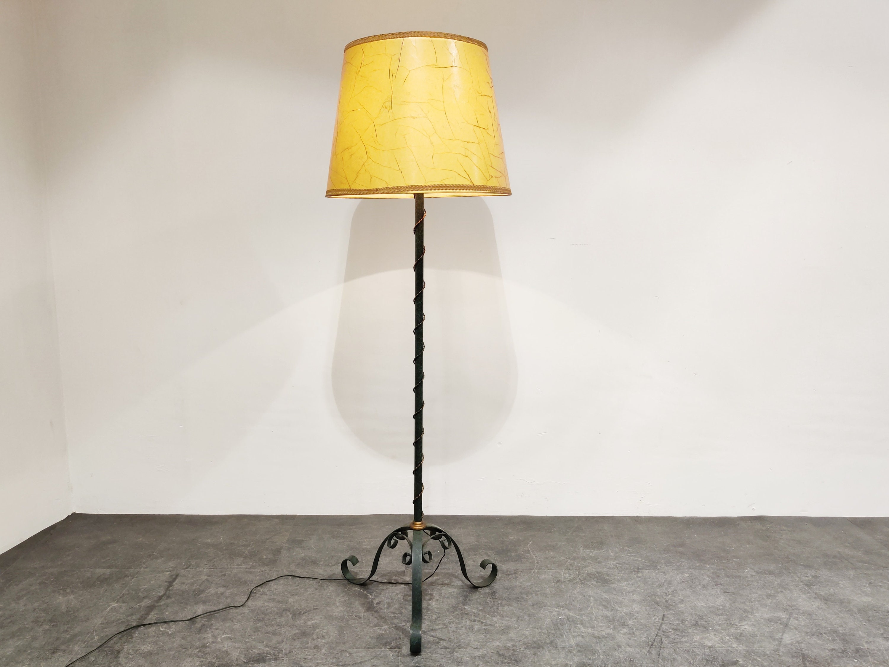 1960's Vintage Solid Brass Adjustable Floor Lamp - Retrospective Interiors  - Retro Furniture, Vintage Mid Century Furniture,Vintage Danish Modern  Furniture, Antique Furniture London