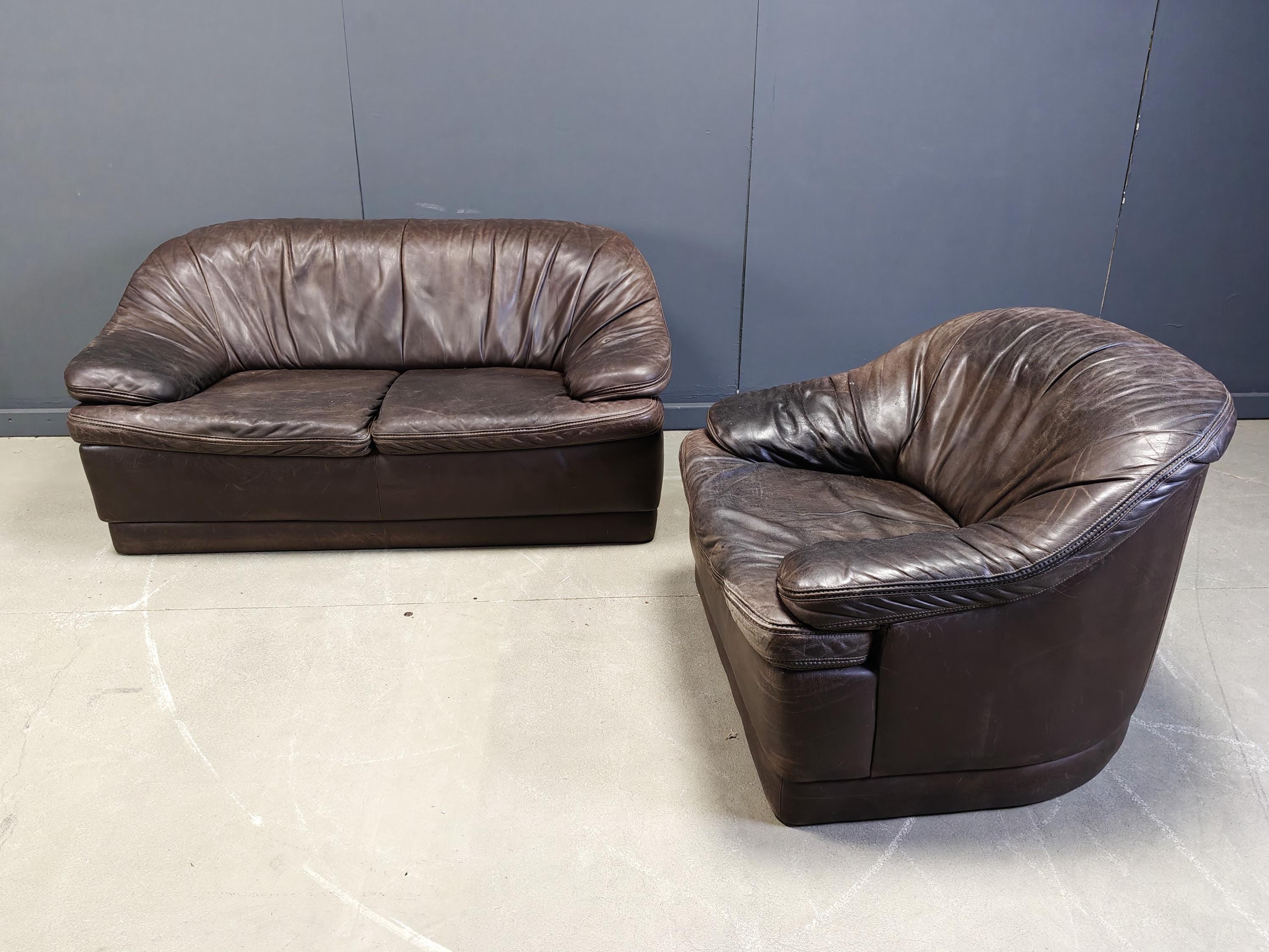 Ensemble De Canapé En Cuir Vintage, Années 1970 - Design Vintage Salon Marron