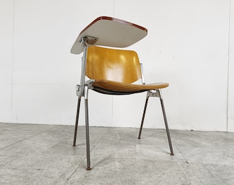 Vintage DSC 106 chair by Giancarlo Piretti for Castelli with folding table, 1970s